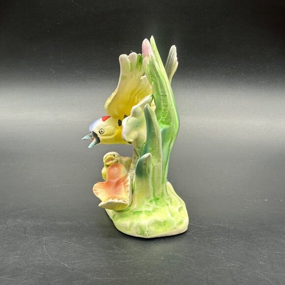 Vintage Flicker Bird Figurine Victoria Ceramics Japan Flowers Mid Century - Picture 4 of 10
